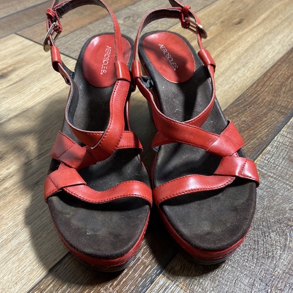 Aerosoles Hedge Maple Red Wedges Size 6.5 - Picture 3 of 12